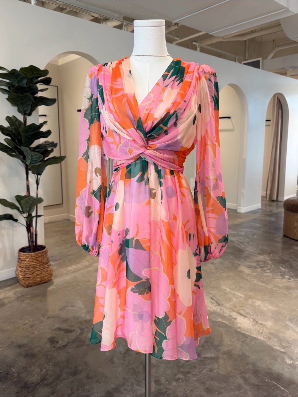 Alex Marie Laurel Floral Twist Front Dress